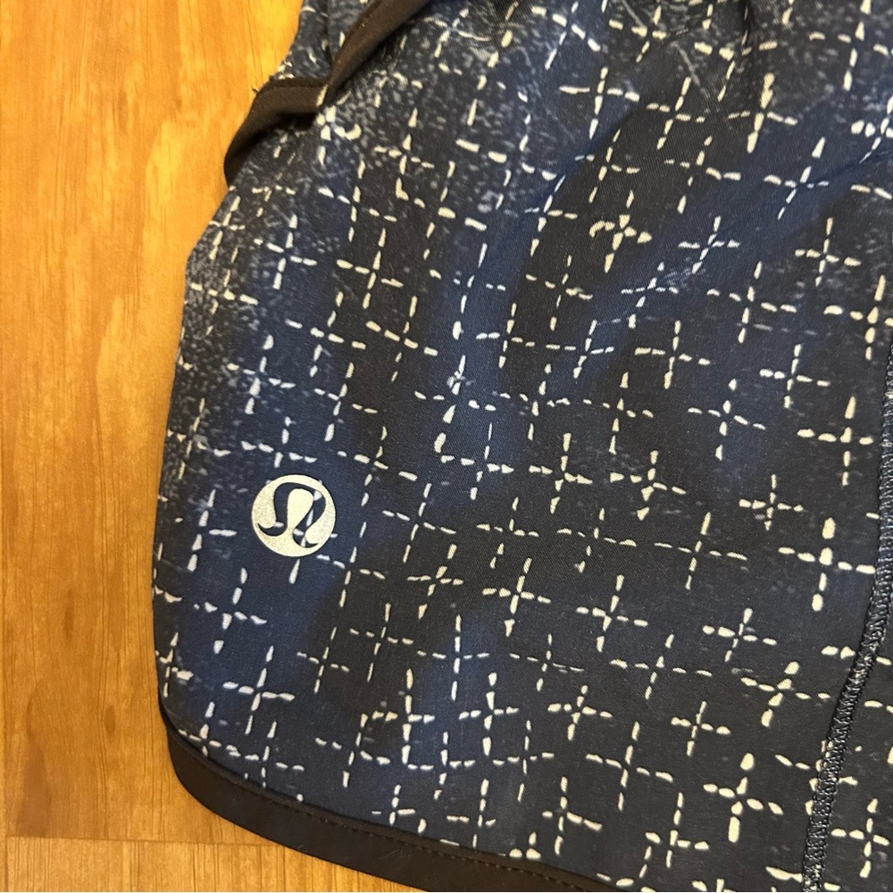 Lululemon Shorts - Picture 4 of 8